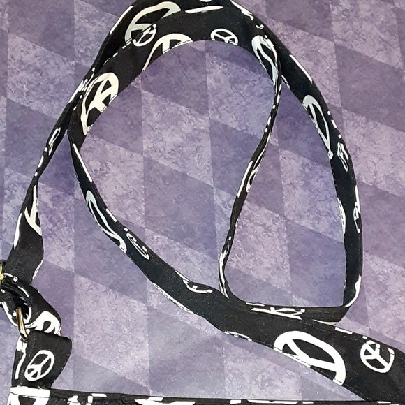 Pink & Peace 3 PIECE GIFT SET - Picture 7 of 8